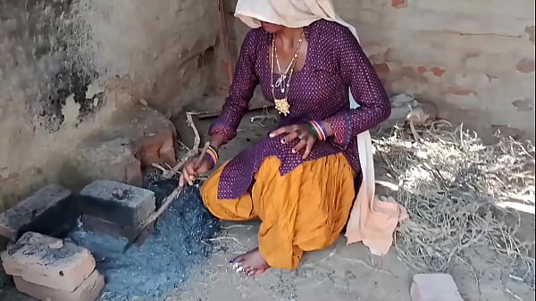 Desi Bhabhi Dalam Salwar Suit Ketat Dihajar Habis-habisan, Anal Seks Paling Hot