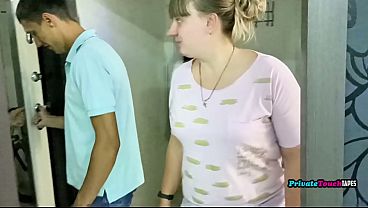 Gadis Montok Rusia Amatir Dengan Payudara Besar Nge-*blowjob* Dan Nge-**e* Kayak Pelacur Sialan.
