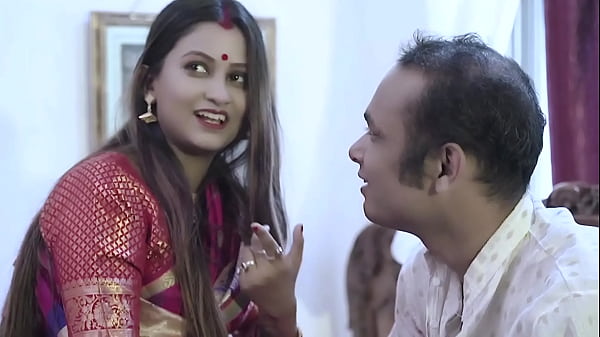 Pasangan India Nikah Ngewe Enak Sambil Ngomong Hindi, Suara Ranjang Bikin Malu