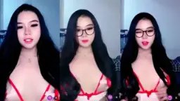 Helena Seksi Banget Pake Kostum Suster, Bikin Ngaceng Abis