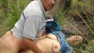 Pasangan Tua Ngewe Di Luar, Panas Banget