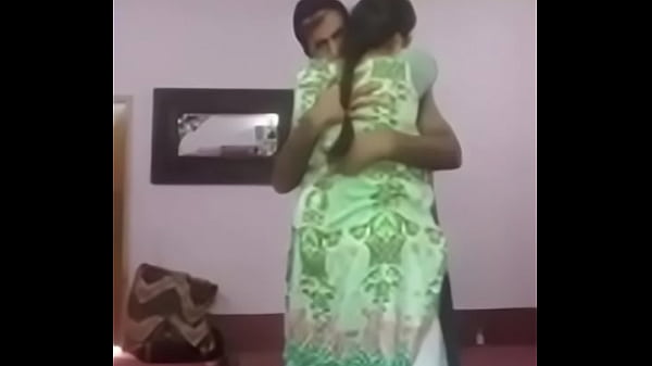 Pasangan Desi Lagi Panas-panasnya Di Ranjang, Siap Bikin Malam Tak Terlupakan.