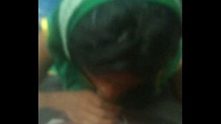 Desi Auntie Pengemis Di Kereta Lokal, Ngewe Panas Di Depan Semua Mata