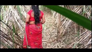Video Panas Tanteku Seksi Di Luar Rumah, Bikin Makin Tegang.