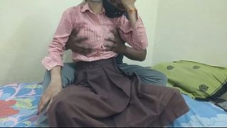 Cewek India Di Kamar Kos, Digebuk Pacar Sampe Meraung, Gaya Hot Abis.
