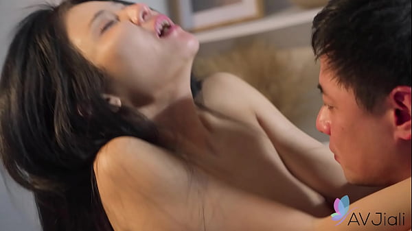 Istri Rumah Tangga Cina Xian’erai Ngewe Kontol Keras Dan Nikmatin Sampai Puas.