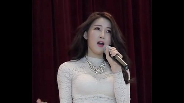 Gadis Korea, Bikin Ngilu Di Selangkangan.
