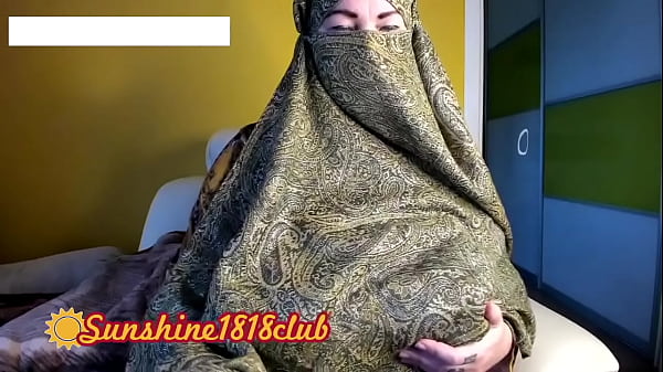 Ngentot Streaming Langsung Sama Janda Turki Arab Berhijab, Montok, Toket Gede, Rekaman 10 November.