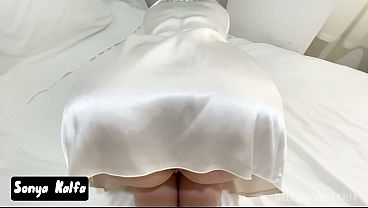 Gadis Arab Montok Menggoda Ayah Tirinya Dengan Gerakan Hot Bikin Mabuk Kepayang