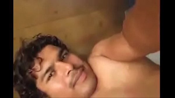 Desi Cewek India Ngewe Sama Pacarnya, Crot Di Dalem.