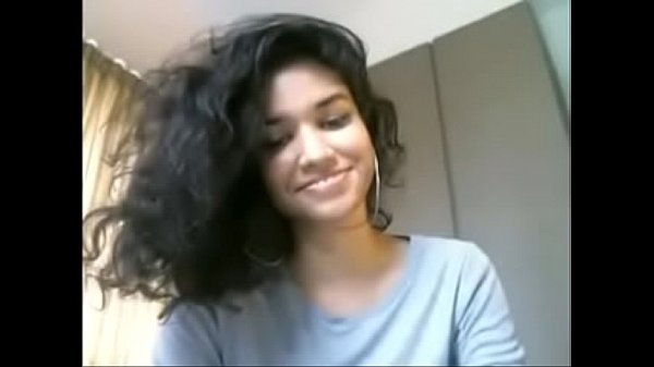 Coli Di Depan Kamera, Video Mms Bocil Desi Bikin Makin Panas