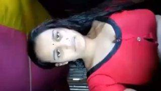 Desa Bangladesh, Perempuan Desa Lagi Mainin Memek Sendiri Sampai Basah.