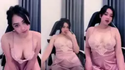 Dhea Seksi Pakai Lingerie Pink Bikin Ngaceng, Mempesona Banget.