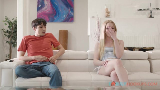 Ngentot Keluarga – Emma Starletto Sange Banget