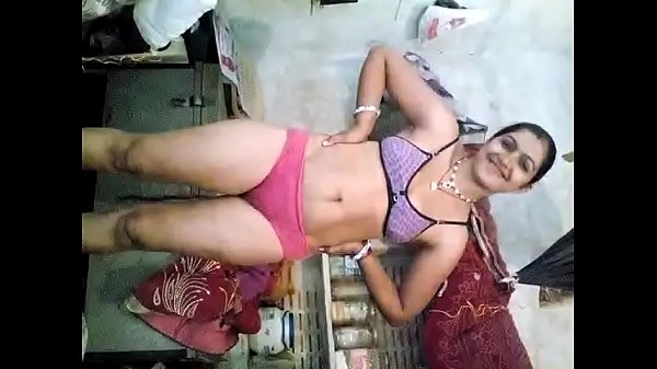 Desi Panas Lagu Tadka Bikin Basah