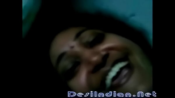 Desi Cewek Imut, Tante Telugu Yang Bikin Meleleh