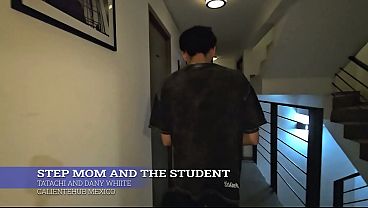 Ibu Tiri Lagi Ngajarin Murid Panas, Sampe Basah Semua.