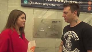 Cewek Abg Rusia Dapat Mani Di Memek Suburnya Dari Bule Amerika!