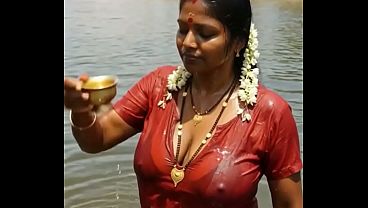Desi Bhabhi Ai Bikin Makin Panas, Bikin Ngilu Di Pikiran
