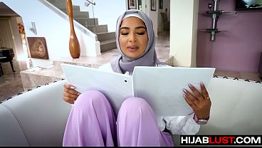 Hijab Nakal Belajar Hisap Kontol Biar Makin Betah – Nafsu Hijab