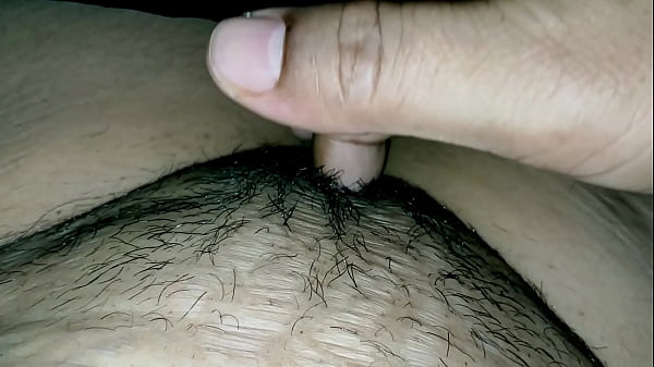 Ibu Tiri Goyang Bokong Gede Setuju Tidur Bareng Anak Tiri Di Ranjang.