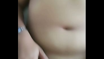 Selangkangan Basah, Ngentot Istri Tetangga Di Kamar Mandi
