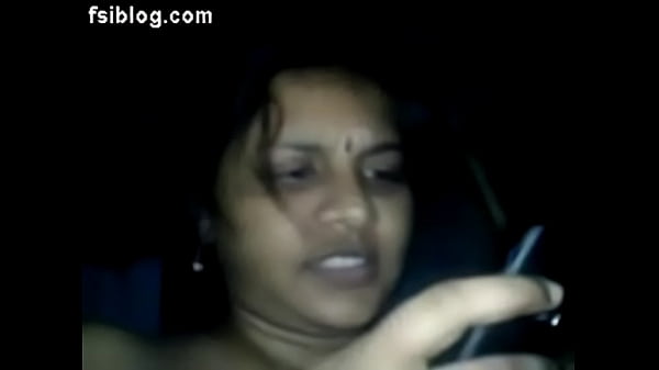 Suami Nikmatin Istri India Yang Malu-malu, Bikin Makin Bergairah
