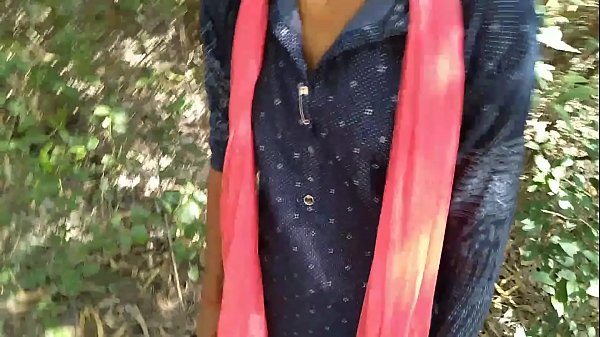 Desi Cewek Di Luar Ruangan Digenjot Pacar Pakai Gaya Doggy Yang Brutal