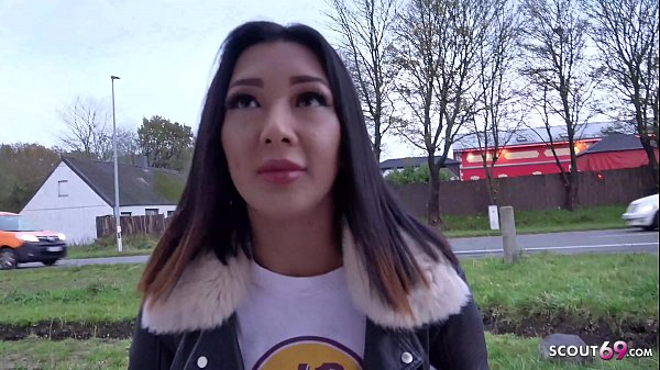 German Scout Gila, Ngentotin Kitty Anak Thai Cantik Dari Flensburg Pas Casting Jalanan Beneran
