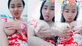 Dedek 19 Tahun, Toge Montok, Remas Tetek Sampe Melet-melet