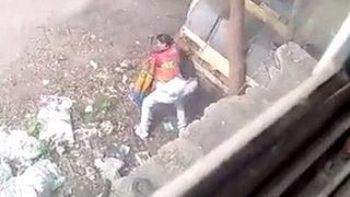 Dehati Supir Ngewe Liar Di Luar India