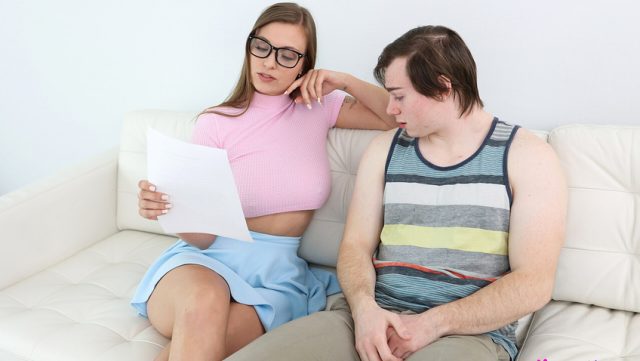 Mama Muda Lagi Ngaceng – Fokusin Pikiran Nakal Sama Kenzie Love