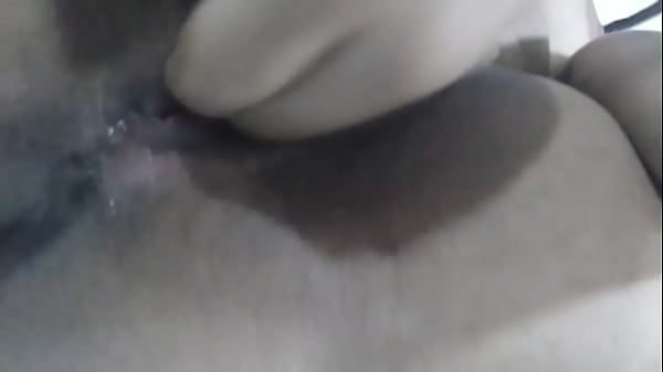 Ibu Muslim Arab Muncratin Memek Sambil Live Webcam Pake Niqab, Hot Banget Milf Arab Istri Setia