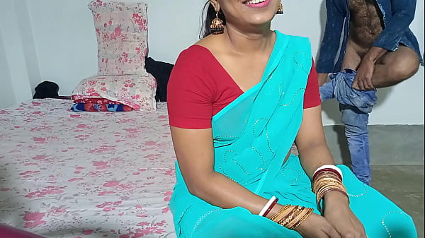 दोस्त की बीवी को जब मैंने अपने घर पर चोदा, उसकी चीखों से कमरा गूंज उठा Indian Bhabhi Xxx साफ हिंदी आवाज