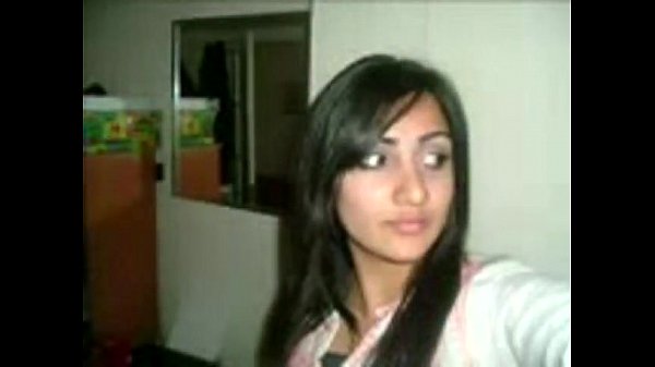 Tonton Desi Dancer Goyang Hot – Video Bokep Gratis – Youporn