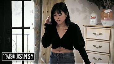 Gadis Asia Nakal Ini Butuh Kontol Yang Bisa Bikin Perutnya Membesar.