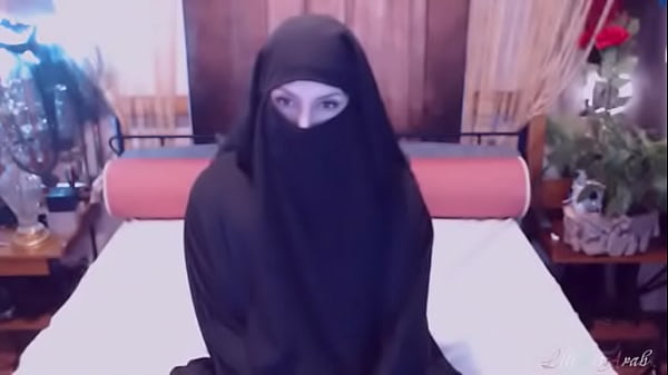 Guru Nya Di Bayar Pake Badan, Si Arab Nakal Puasin Sampai Puas