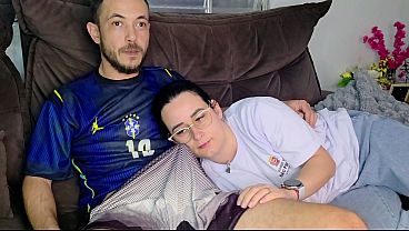 Ibu Tiri Digoda Kakak Tiri Sambil Nonton Timnas Brasil, Bikin Basah Semua.